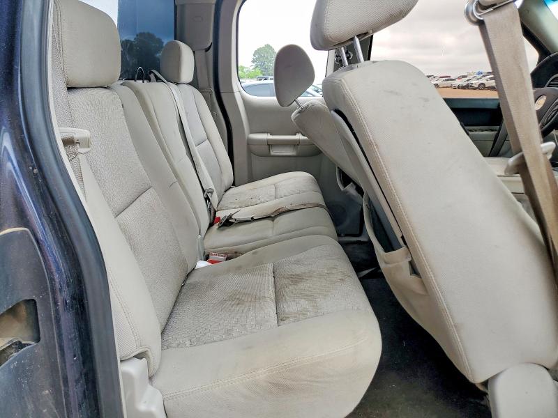 54281486 :رقم المزاد ، 1GCSKSE34AZ258052 vin ، 2010 Chevrolet Silverado مزاد بيع