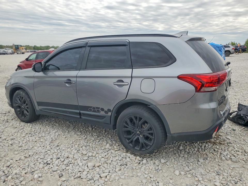 2018 Mitsubishi Outlander მანქანა იყიდება აუქციონზე, vin: JA4AZ3A3XJZ031218, აუქციონის ნომერი: 53924266