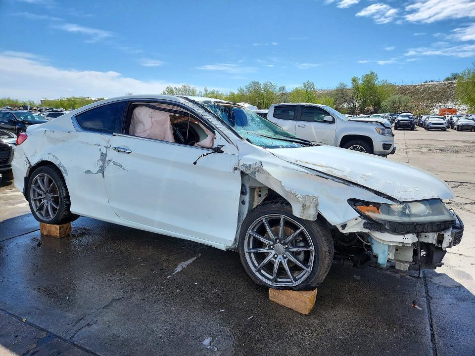 Продаж на аукціоні авто 2015 Honda Accord, vin: 1HGCT2B83FA001991, номер лоту: 52759456
