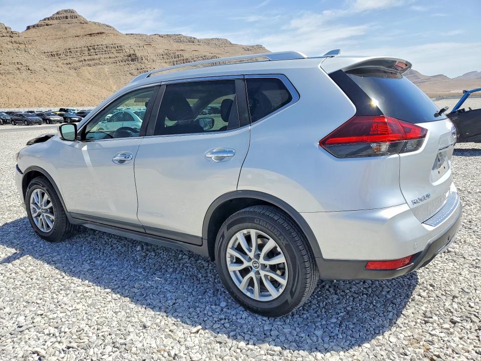 54809436 :رقم المزاد ، KNMAT2MT8LP527369 vin ، 2020 Nissan Rogue مزاد بيع