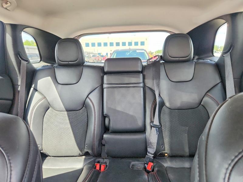 53275546 :رقم المزاد ، 1C4PJMBX8KD280548 vin ، 2019 Jeep Cherokee مزاد بيع