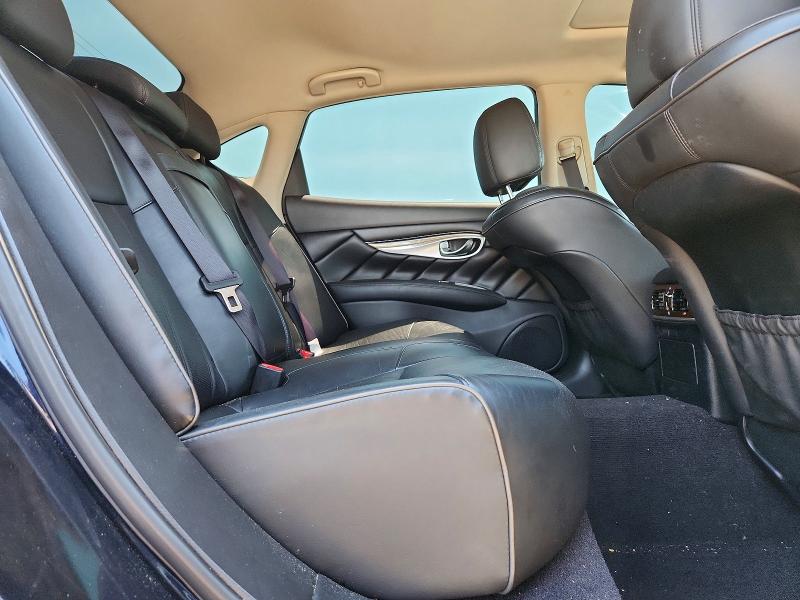 Продаж на аукціоні авто 2016 Infiniti Q70l, vin: JN1BY1PR0GM720643, номер лоту: 52996496
