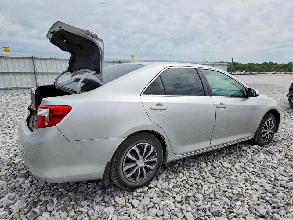 2014 Toyota Camry მანქანა იყიდება აუქციონზე, vin: 4T4BF1FK8ER384813, აუქციონის ნომერი: 52505076