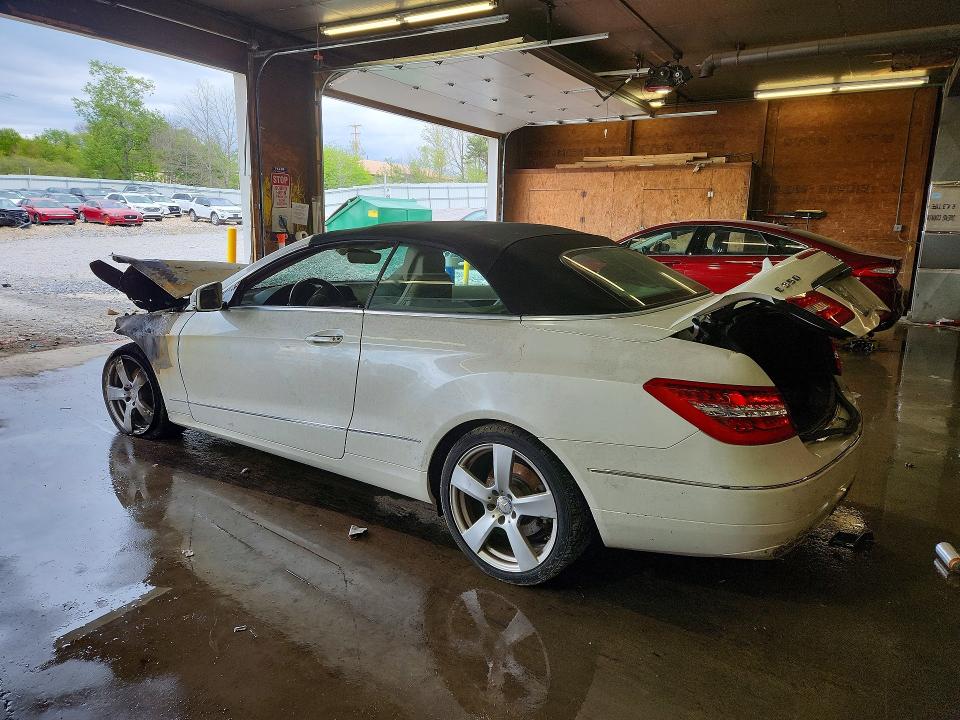2013 Mercedes-benz E მანქანა იყიდება აუქციონზე, vin: WDDKK5KF6DF219961, აუქციონის ნომერი: 52479906