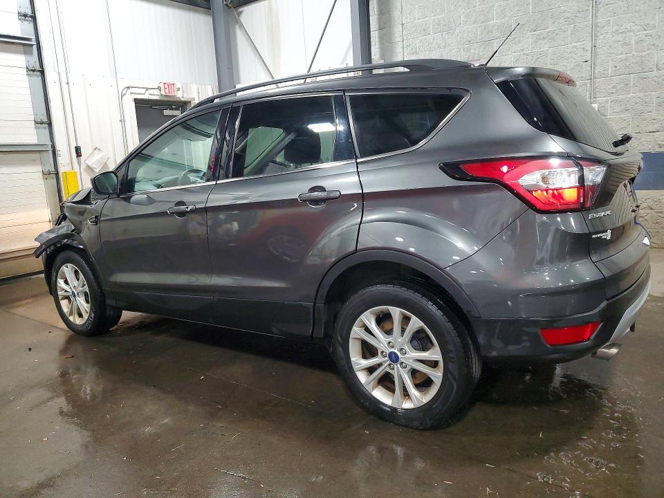 53630646 :رقم المزاد ، 1FMCU9GD3HUD28849 vin ، 2017 Ford Escape مزاد بيع