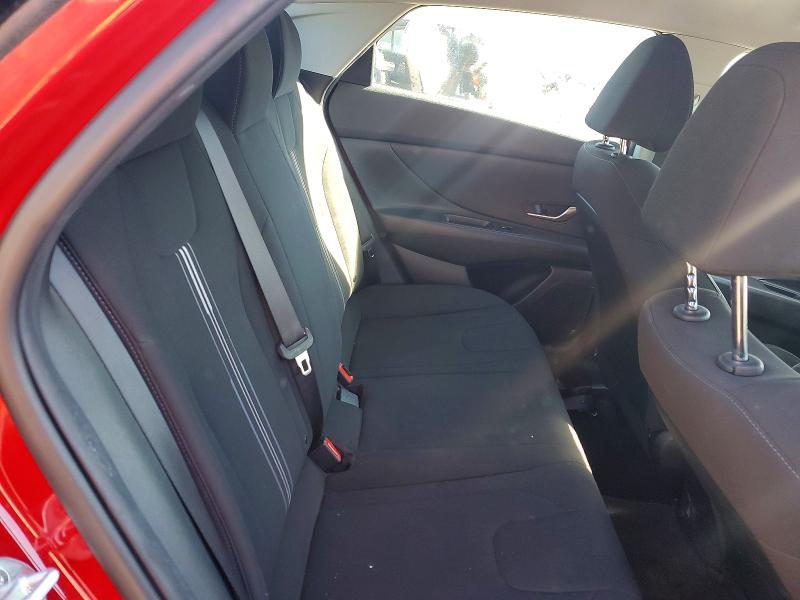 2022 Hyundai Elantra მანქანა იყიდება აუქციონზე, vin: KMHLM4AG2NU324003, აუქციონის ნომერი: 53825986