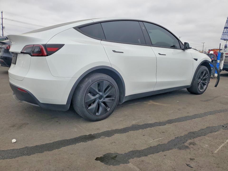 Продажа на аукционе авто 2025 Tesla Model Y, vin: 7SAYGDED0SF242568, номер лота: 53917146