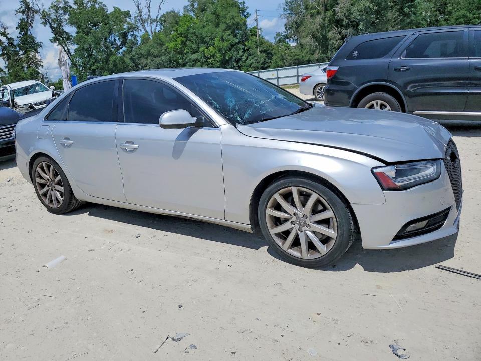 55228166 :رقم المزاد ، WAUFFAFL9DN018129 vin ، 2013 Audi A4 مزاد بيع