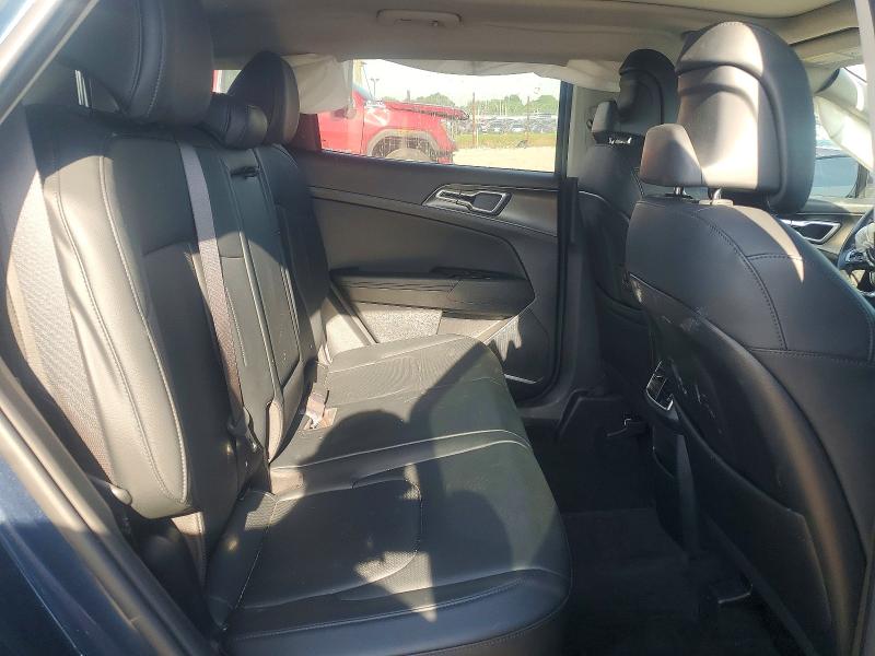 Продажа на аукционе авто 2023 Kia Sportage, vin: KNDPVCAGXP7013207, номер лота: 55097376