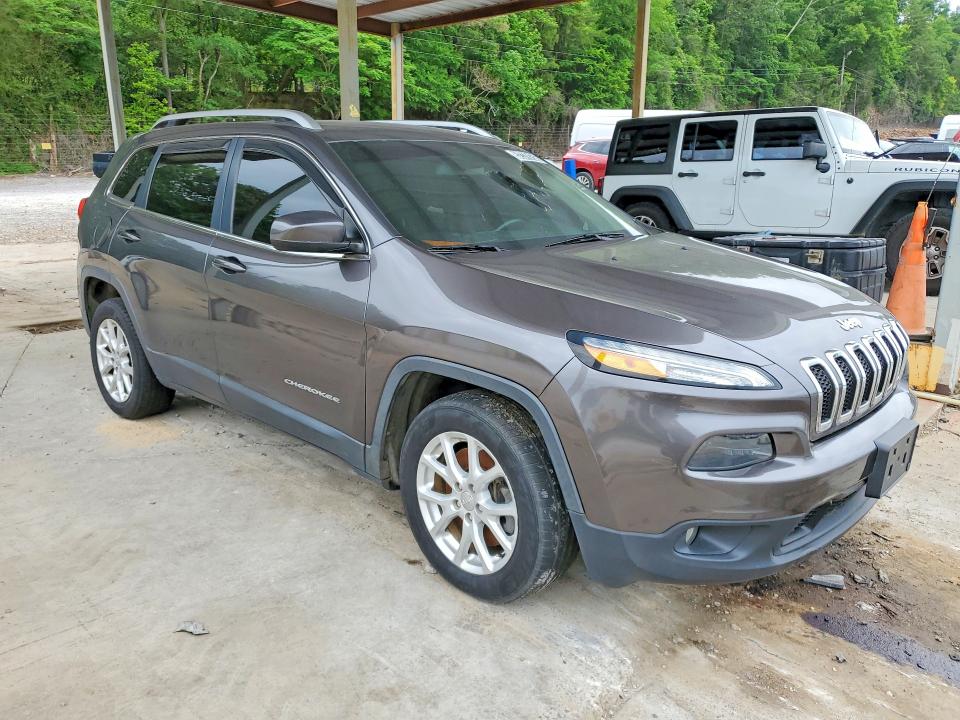52378156 :رقم المزاد ، 1C4PJLCS0GW222541 vin ، 2016 Jeep Cherokee مزاد بيع