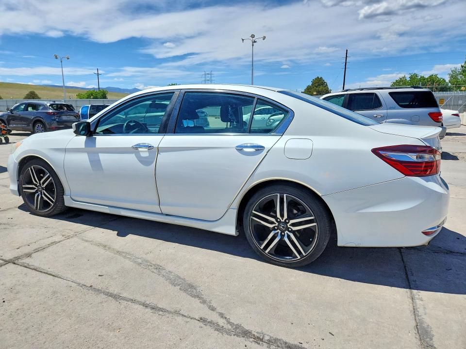 Aukcja sprzedaży 2017 Honda Accord, vin: 1HGCR2F5XHA078830, numer aukcji: 53235716