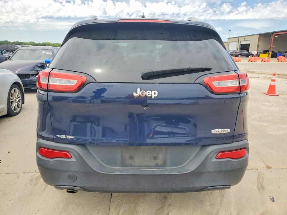 2015 Jeep Cherokee მანქანა იყიდება აუქციონზე, vin: 1C4PJLCB0FW637566, აუქციონის ნომერი: 52695846