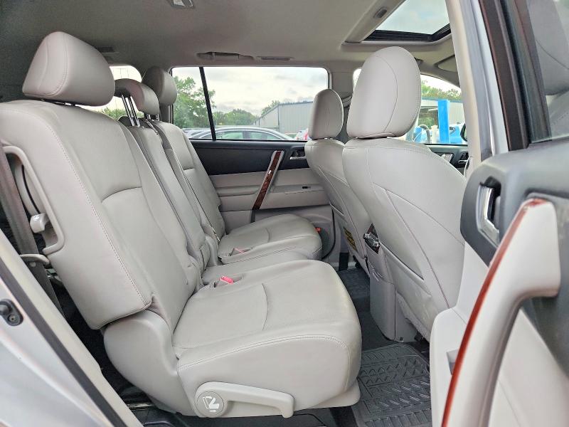 2013 Toyota Highlander მანქანა იყიდება აუქციონზე, vin: JTEDC3EH5D2016600, აუქციონის ნომერი: 54165116