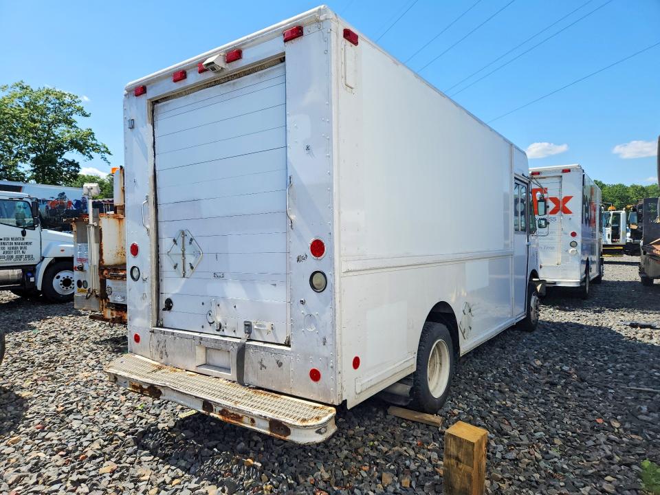 2004 Freightliner Chassis მანქანა იყიდება აუქციონზე, vin: 4UZAANBW74CN46567, აუქციონის ნომერი: 53050586