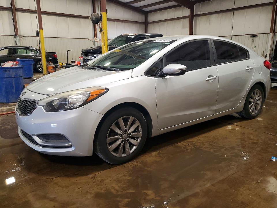 2016 Kia Forte მანქანა იყიდება აუქციონზე, vin: KNAFX4A61G5576044, აუქციონის ნომერი: 53819216