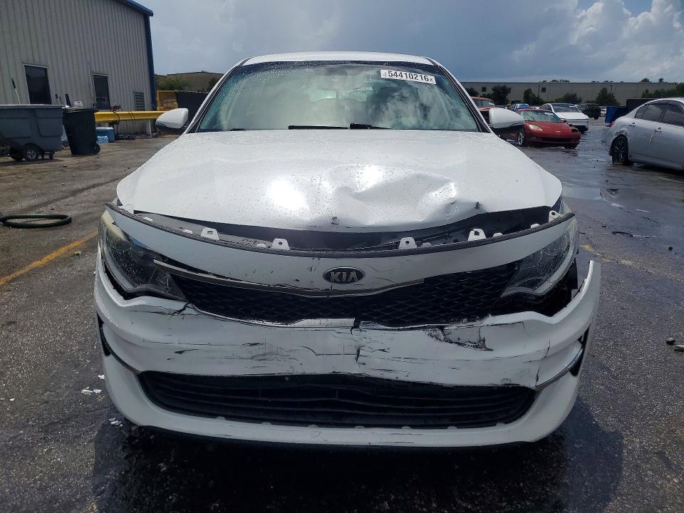 2017 Kia Optima მანქანა იყიდება აუქციონზე, vin: 5XXGT4L37HG156808, აუქციონის ნომერი: 54410216