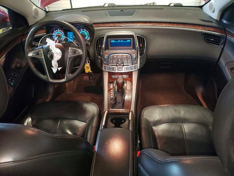 52677736 :رقم المزاد ، 1G4GC5EC8BF105239 vin ، 2011 Buick Lacrosse مزاد بيع