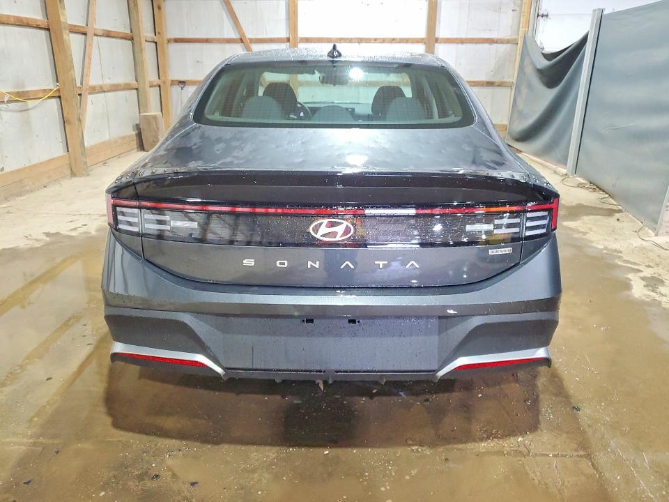 2026 Hyundai Sonata Hybrid მანქანა იყიდება აუქციონზე, vin: KMHL24JJ7TA160053, აუქციონის ნომერი: 53173086