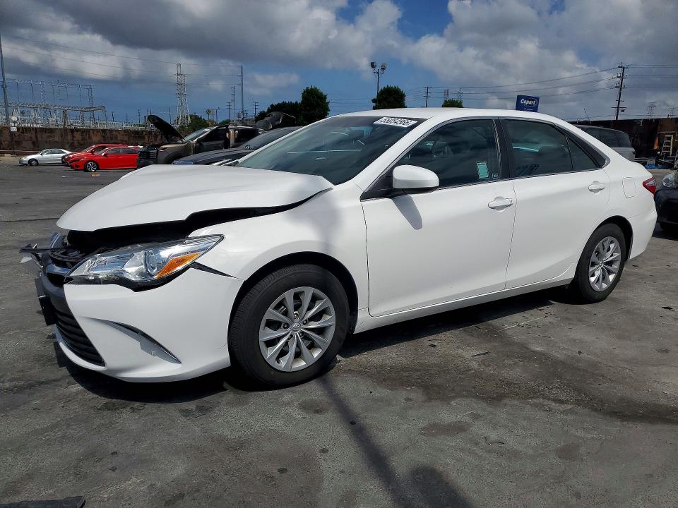 2016 Toyota Camry მანქანა იყიდება აუქციონზე, vin: 4T4BF1FK2GR551475, აუქციონის ნომერი: 55054566