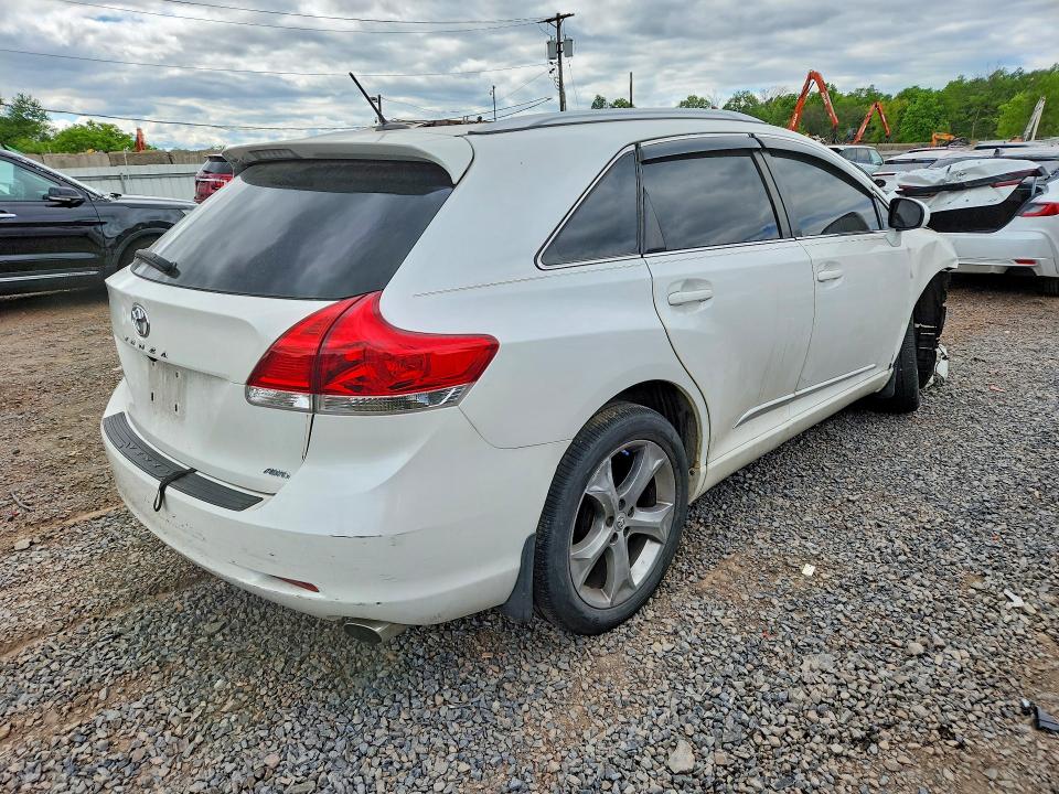 53529216 :رقم المزاد ، 4T3BA3BB6AU018831 vin ، 2010 Toyota Venza مزاد بيع