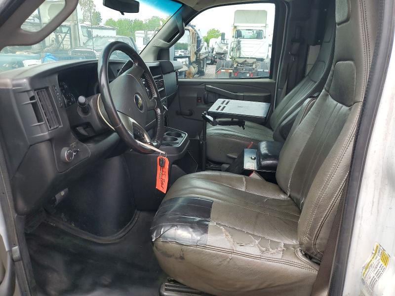 54604586 :رقم المزاد ، 1GB0GRFG9H1337846 vin ، 2017 Chevrolet Express G3500 مزاد بيع