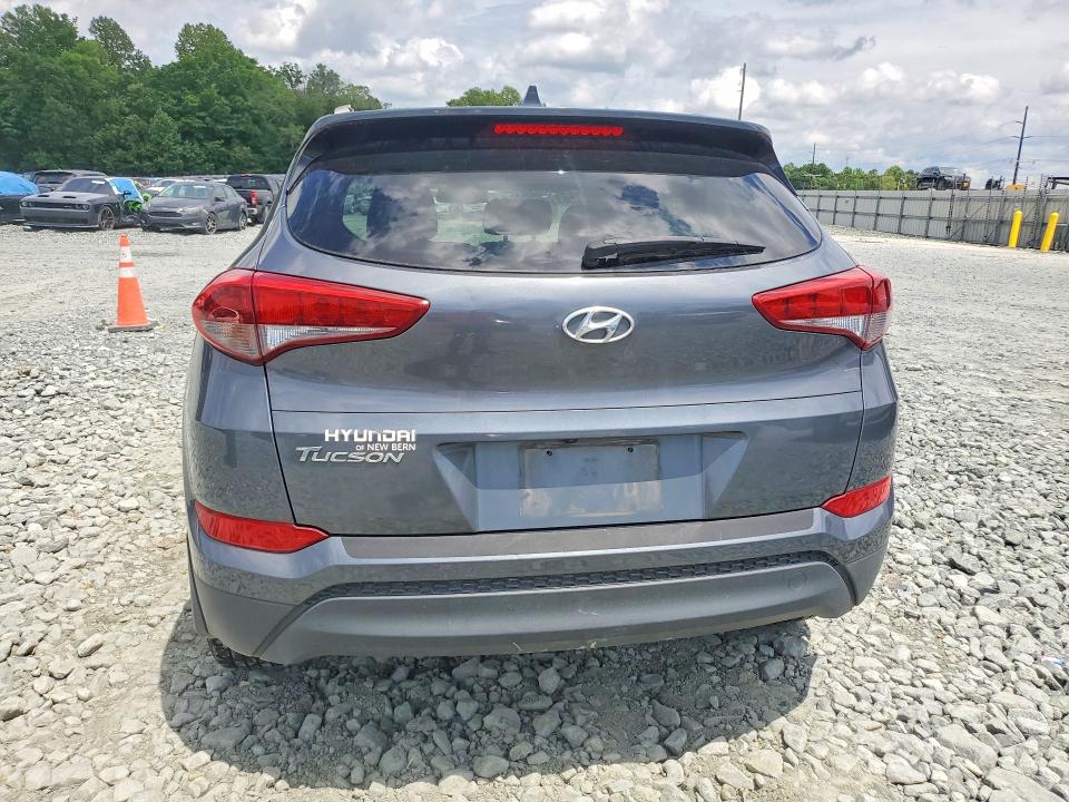 55239286 :رقم المزاد ، KM8J33A49JU711717 vin ، 2018 Hyundai Tucson مزاد بيع