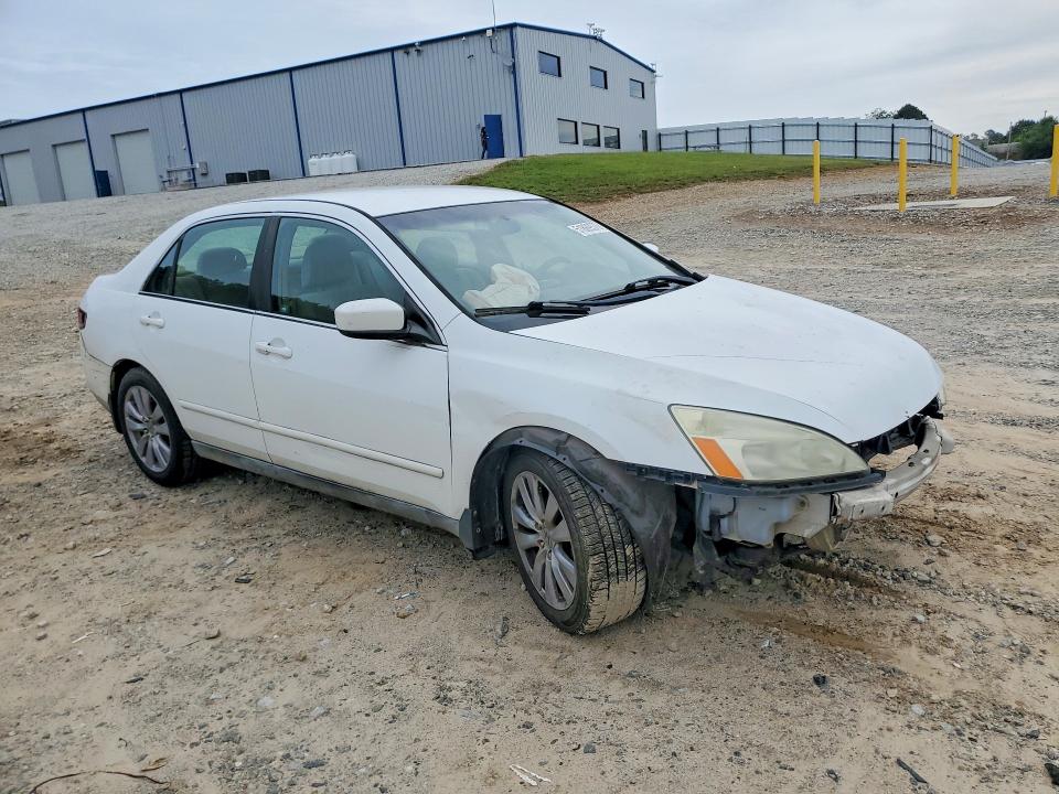 2003 Honda Accord მანქანა იყიდება აუქციონზე, vin: 1HGCM56333A008660, აუქციონის ნომერი: 51869576