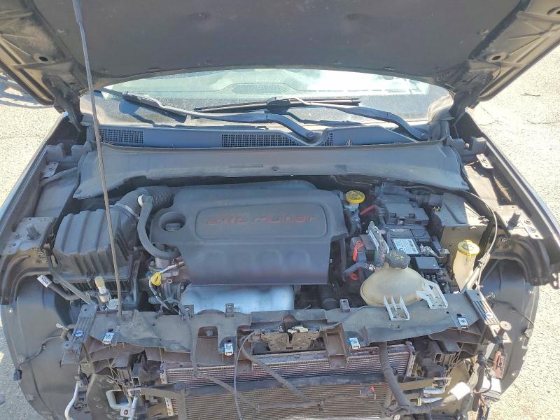 53504246 :رقم المزاد ، 3C4NJDDB7JT143702 vin ، 2018 Jeep Compass مزاد بيع