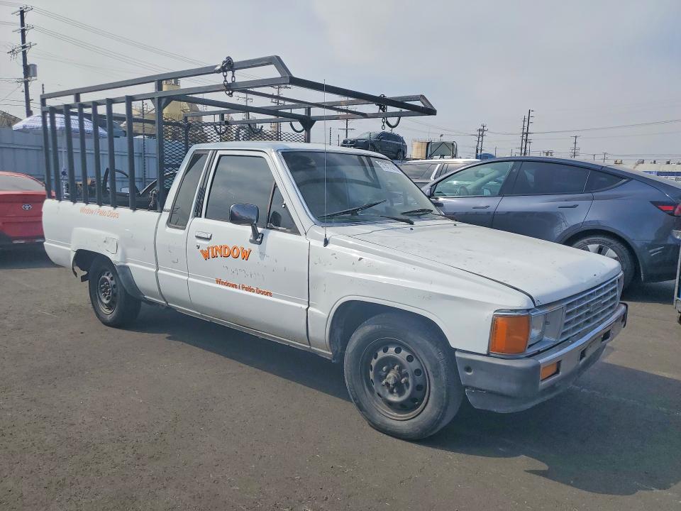 1985 Toyota Pickup მანქანა იყიდება აუქციონზე, vin: JT4RN56D1F5039059, აუქციონის ნომერი: 51917516