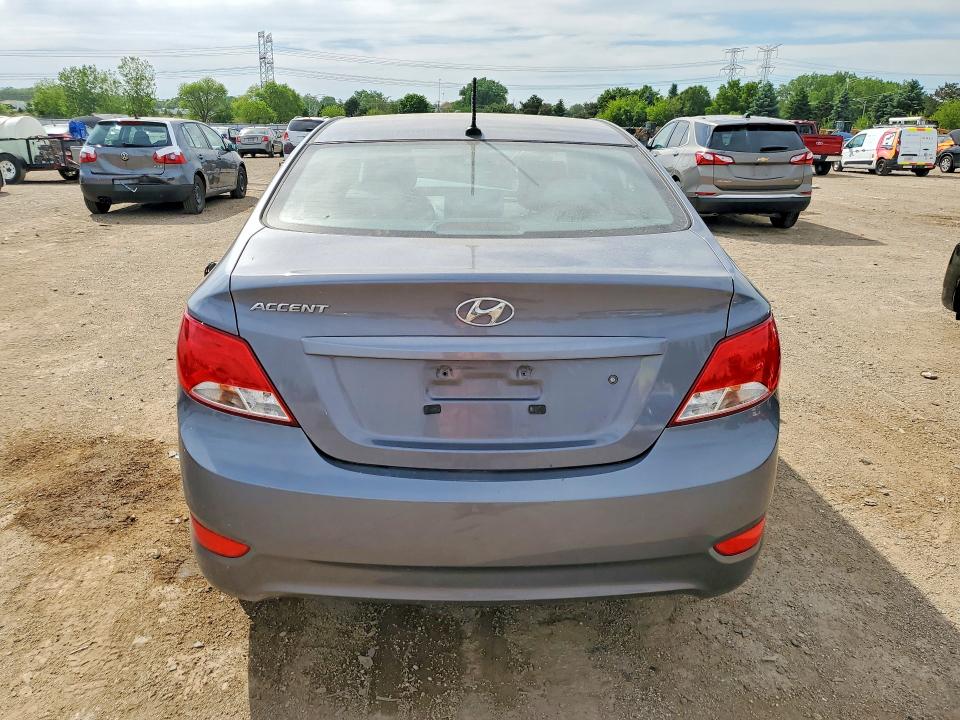 2017 Hyundai Accent მანქანა იყიდება აუქციონზე, vin: KMHCT4AE5HU250582, აუქციონის ნომერი: 54441116