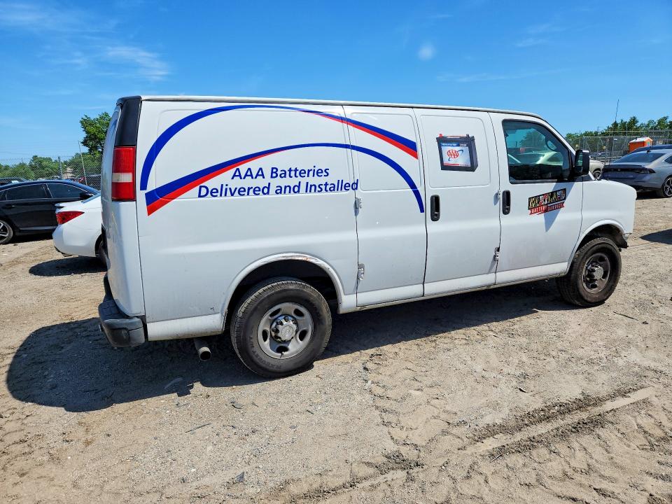 55069736 :رقم المزاد ، 1GCWGFCFXF1154856 vin ، 2015 Chevrolet Express G2500 مزاد بيع