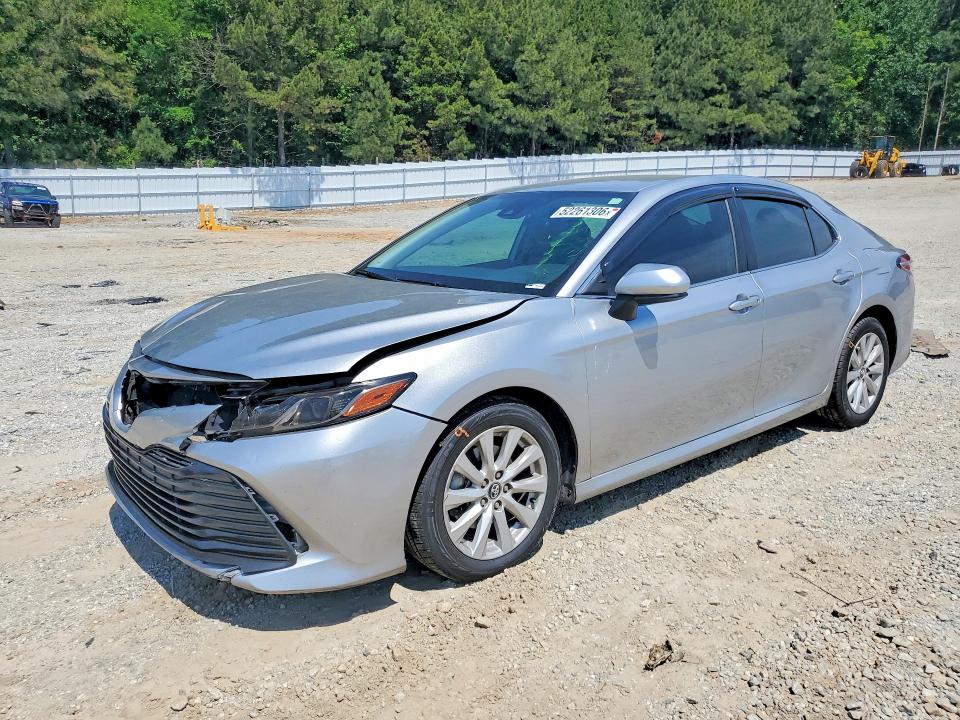 Auction sale of the 2020 Toyota Camry, vin: 4T1C11AK7LU907711, lot number: 52261306