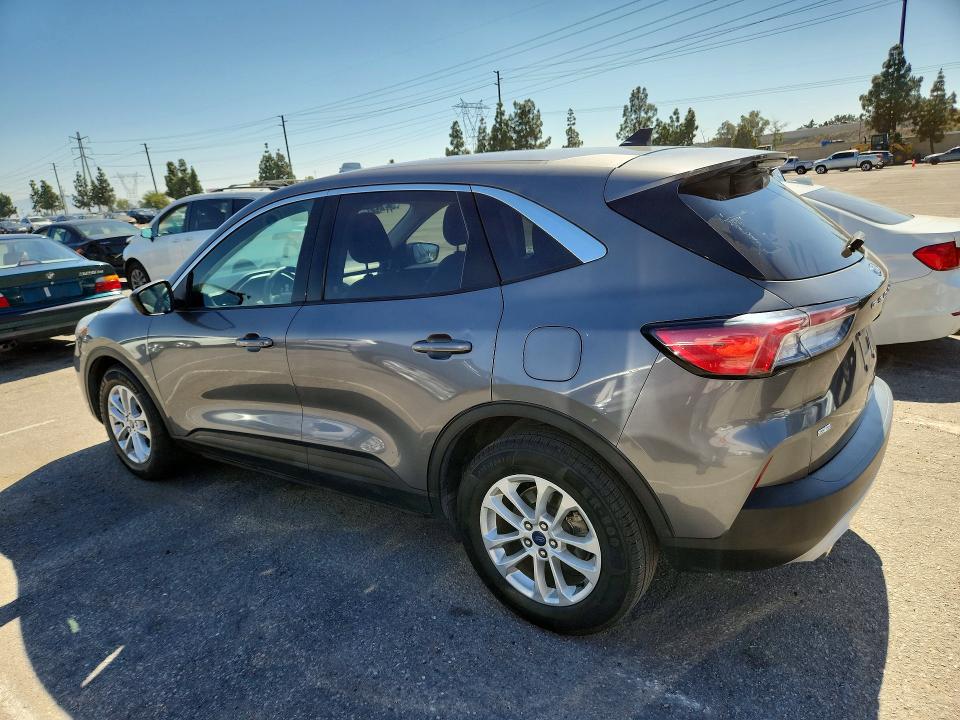 Продажа на аукционе авто 2022 Ford Escape, vin: 1FMCU0BZ1NUA25787, номер лота: 53473966