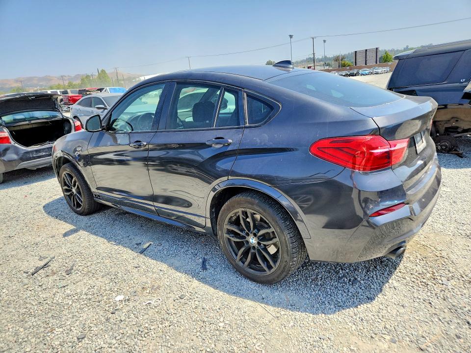 54841906 :رقم المزاد ، 5UXXW7C52J0W65527 vin ، 2018 Bmw X4 مزاد بيع