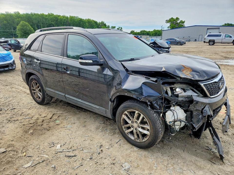 Продаж на аукціоні авто 2015 Kia Sorento, vin: 5XYKT3A69FG640828, номер лоту: 46843716