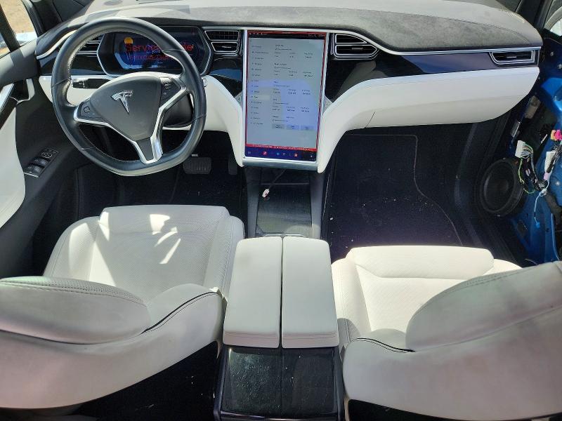 Продаж на аукціоні авто 2016 Tesla Model X, vin: 5YJXCAE23GF011799, номер лоту: 54684556