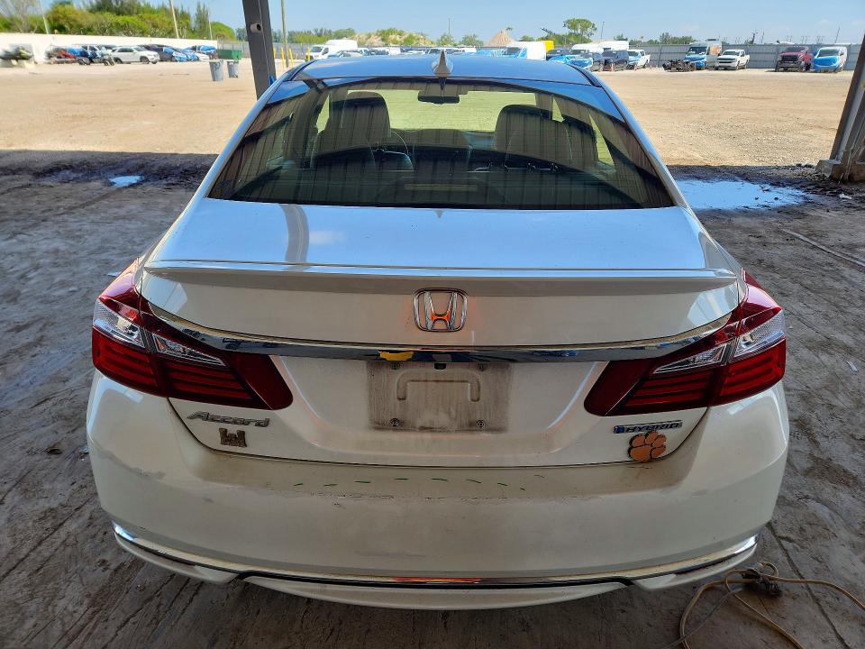 2017 Honda Accord მანქანა იყიდება აუქციონზე, vin: JHMCR6F59HC018689, აუქციონის ნომერი: 51821976