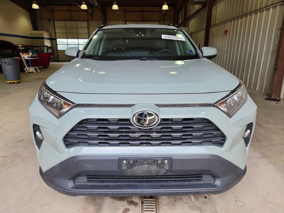 Продаж на аукціоні авто 2020 Toyota Rav4 Xle/xle Premium, vin: 2T3W1RFV5LC051042, номер лоту: 53537926