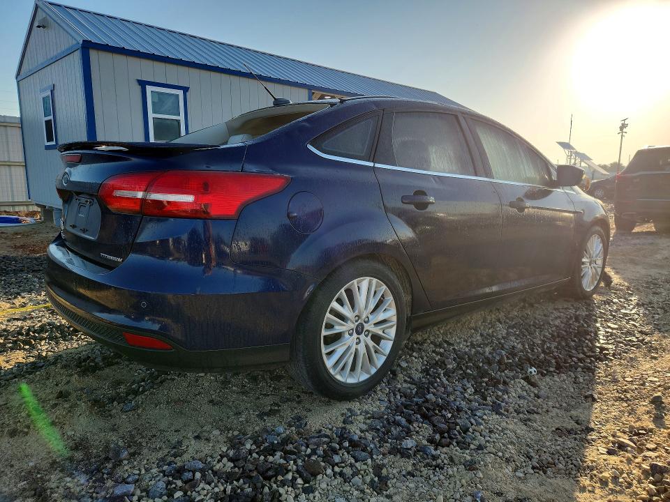 Продаж на аукціоні авто 2017 Ford Focus, vin: 1FADP3J27HL268557, номер лоту: 52889596