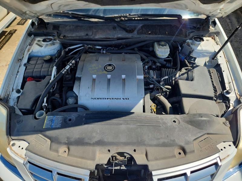 54528776 :رقم المزاد ، 1GE9K9C61BU550087 vin ، 2011 Cadillac Professional Chassis مزاد بيع