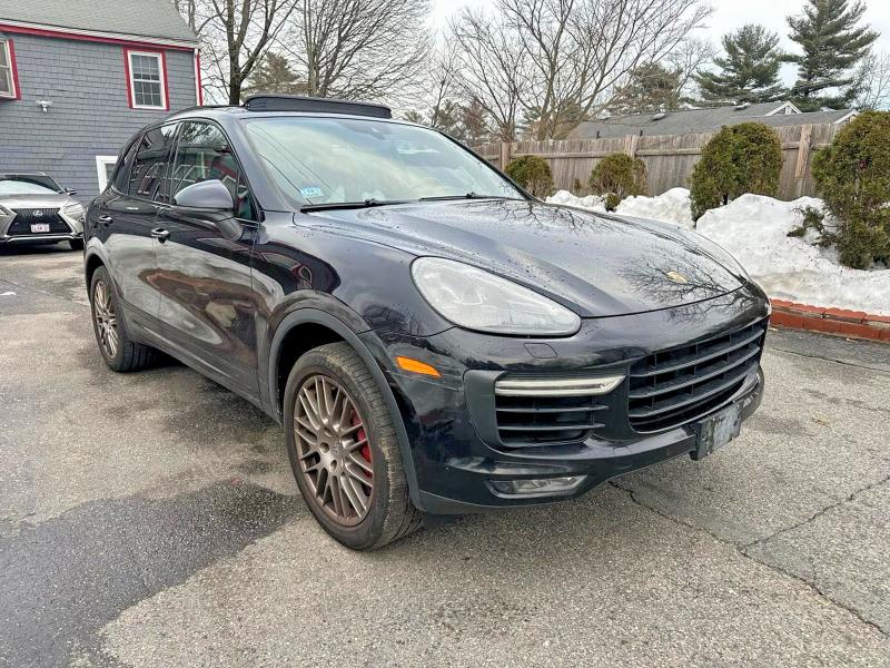 Продаж на аукціоні авто 2015 Porsche Cayenne, vin: WP1AC2A20FLA80560, номер лоту: 54178516