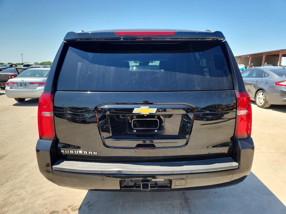 53252686 :رقم المزاد ، 1GNSCJKC1FR589830 vin ، 2015 Chevrolet Suburban مزاد بيع