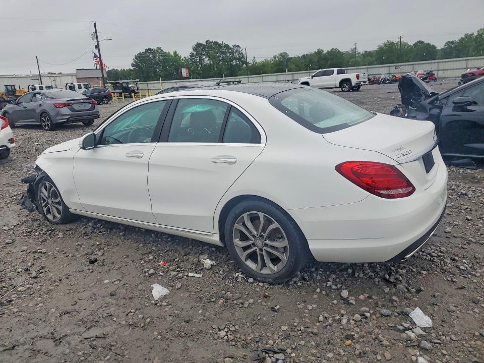 52717796 :رقم المزاد ، 55SWF4KB7FU082266 vin ، 2015 Mercedes-benz C مزاد بيع