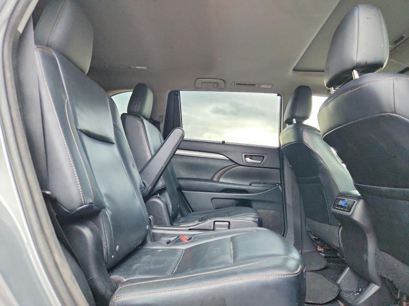 2015 Toyota Highlander მანქანა იყიდება აუქციონზე, vin: 5TDJKRFH2FS198506, აუქციონის ნომერი: 54374546