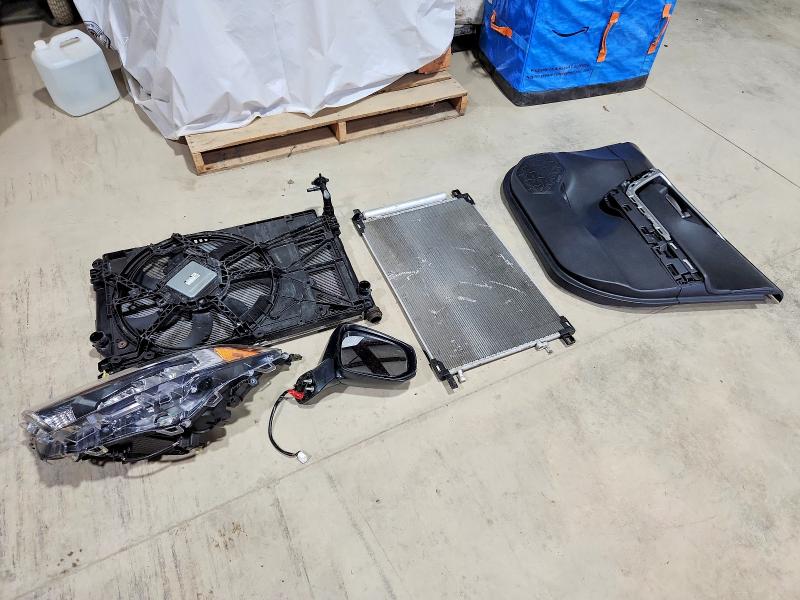 54134716 :رقم المزاد ، 2T3A1RFV3MC173443 vin ، 2021 Toyota Rav4 مزاد بيع
