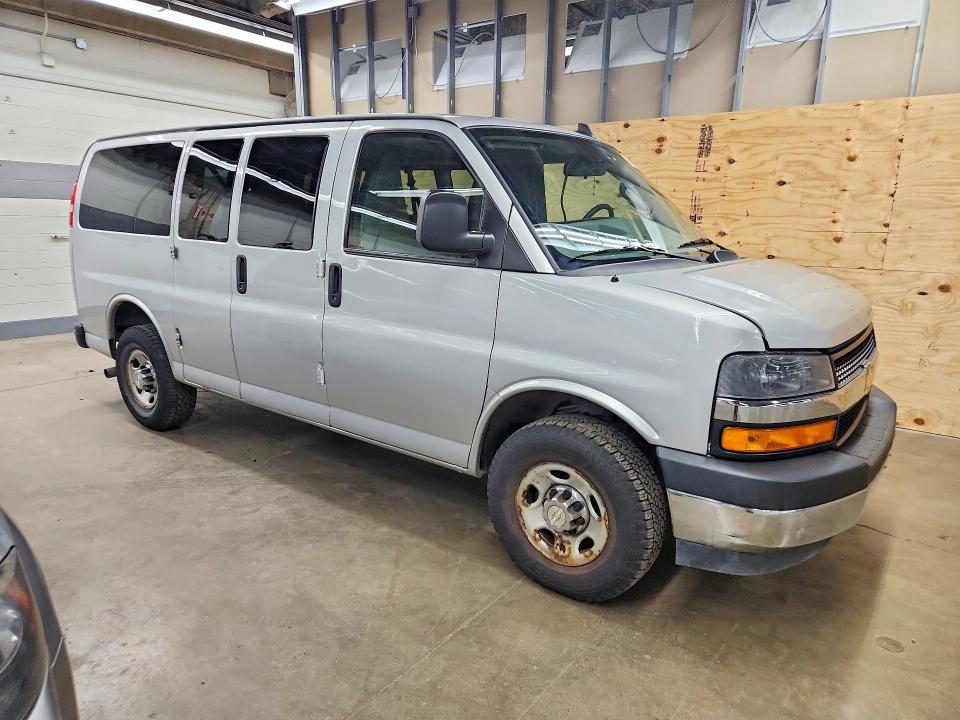 Продаж на аукціоні авто 2021 Chevrolet Express G2500, vin: 1GAWGFFPXM1226374, номер лоту: 54262276