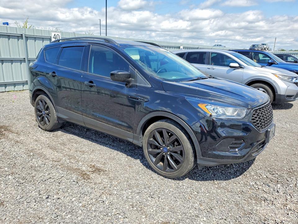 Продаж на аукціоні авто 2018 Ford Escape, vin: 1FMCU0GD8JUA05530, номер лоту: 54778436