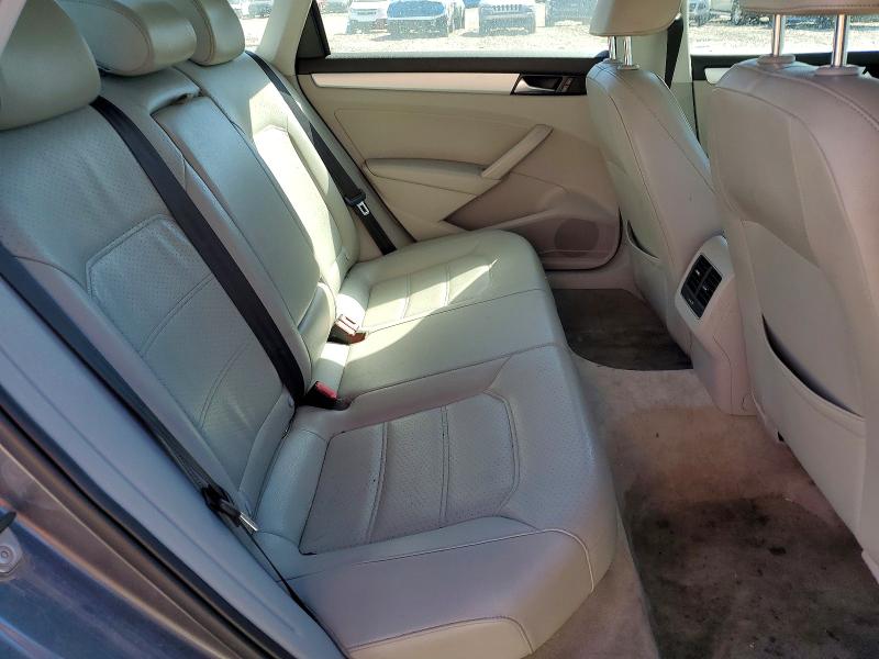 53976316 :رقم المزاد ، 1VWBP7A33DC014398 vin ، 2013 Volkswagen Passat مزاد بيع