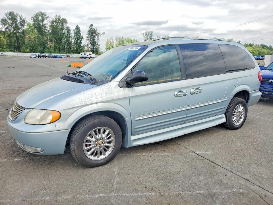 Auction sale of the 2002 Chrysler Town & Country, vin: 2C8GP64L82R550488, lot number: 52531456
