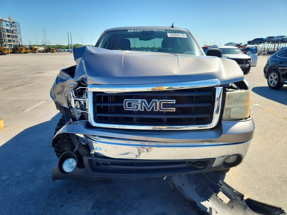 52056176 :رقم المزاد ، 3GTEC13JX8G258363 vin ، 2008 Gmc Sierra مزاد بيع